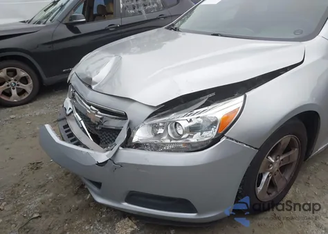 2015 Chevrolet Malibu 1Fl from USA, damaged, VIN 1G11A5SL2FF213701